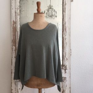 Subtle Luxury “Loose & Easy” Cashmere Sweater, S/M